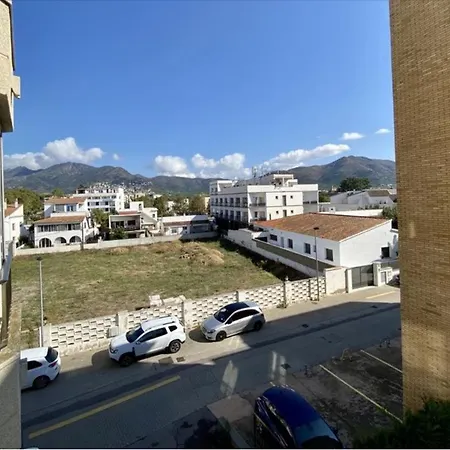 Gmid Immo Estudio Castell Nord רוזס
