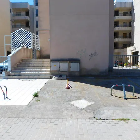 Gmid Immo Estudio Castell Nord * Roses